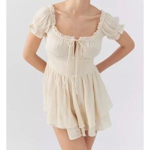 Urban outfitters Valentina puff sleeve